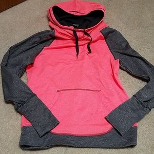 3/$15!! Champion running hoodie